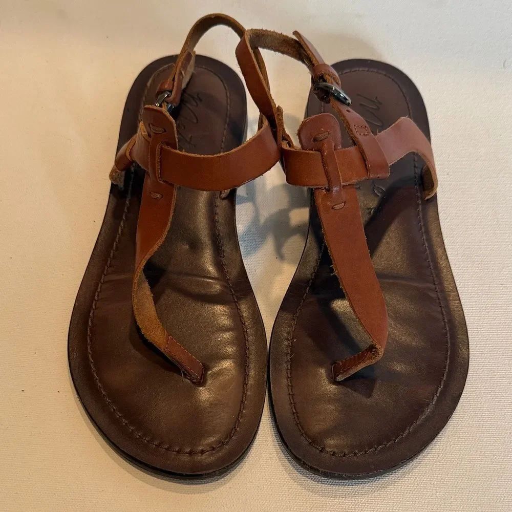 Matisse Brown Leather T-Strap Sandals
